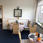 Hotel Peterchens Mondfahrt