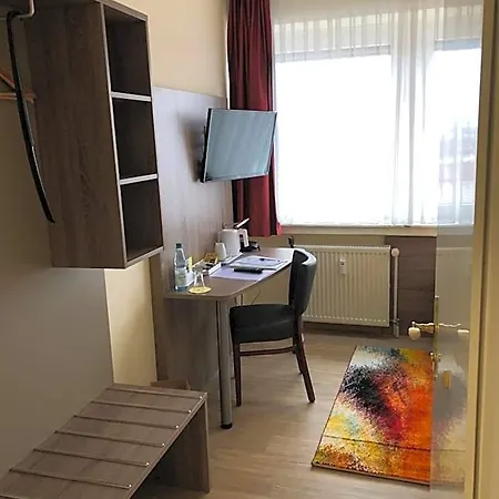 فندق Peterchens Mondfahrt
