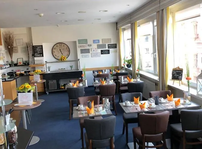 Hotel Peterchens Mondfahrt 3*