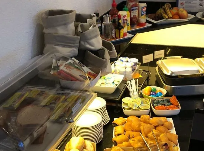 Hotel Peterchens Mondfahrt